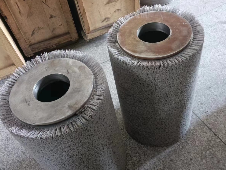 酸洗線(xiàn)毛刷輥的使用方法及注意事項(xiàng)